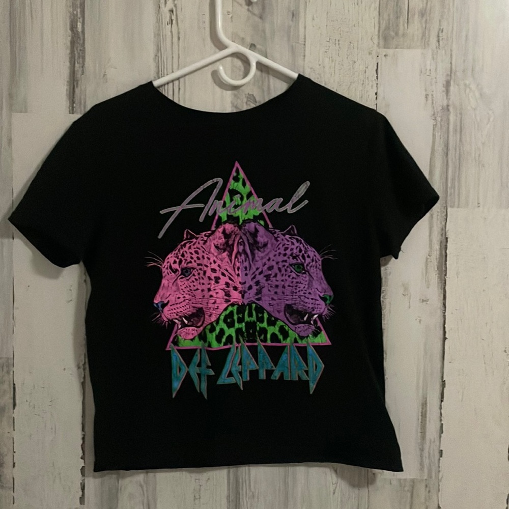 Led zeppelin graphic tee!